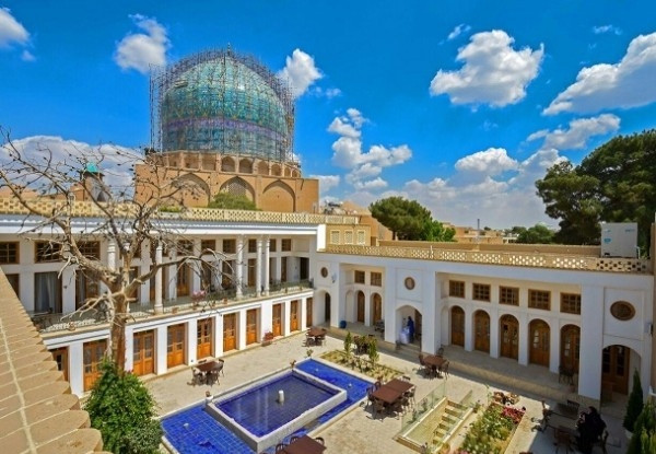 خانه مسافر کریاس
