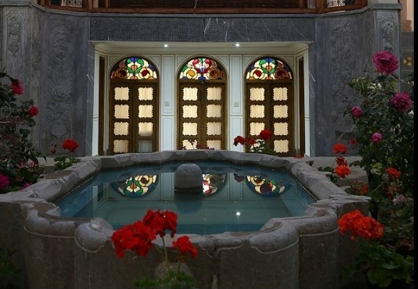 هتل ایروانی