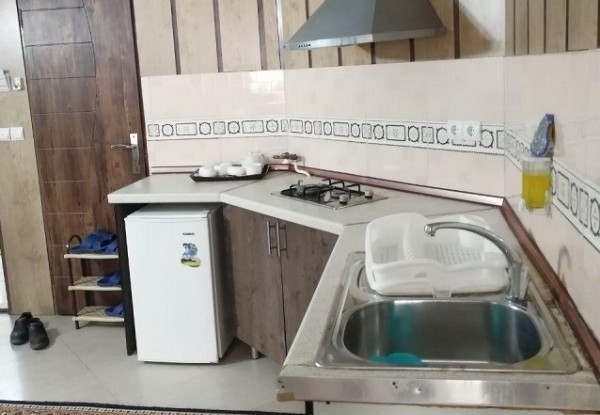 هتل آپارتمان معین درباری
