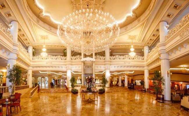 هتل قصر طلایی